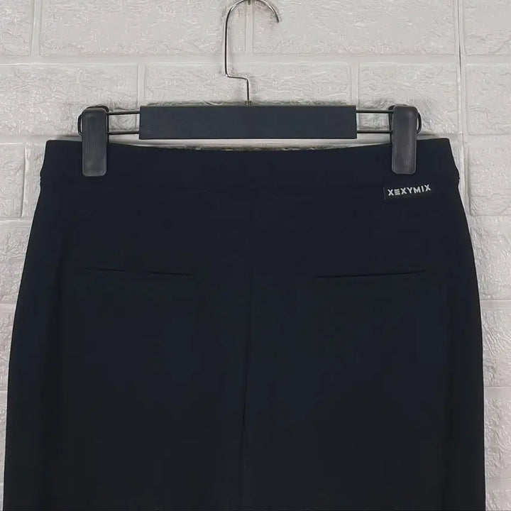 [BUNJANG] Jacquemus 28 Bending Slacks / [28]잭시믹스 밴딩 슬랙스