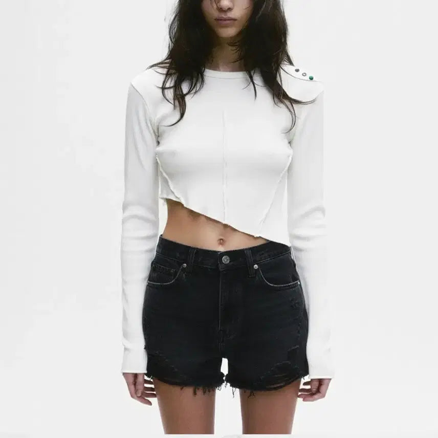 [BUNJANG] Milk Ash and Dolls Asymmetric Long Sleeve Shirt / 밀크애쉬앤드돌스 오픈 심 에시메트릭 롱슬리브 새상품 코이세이오 애즈온