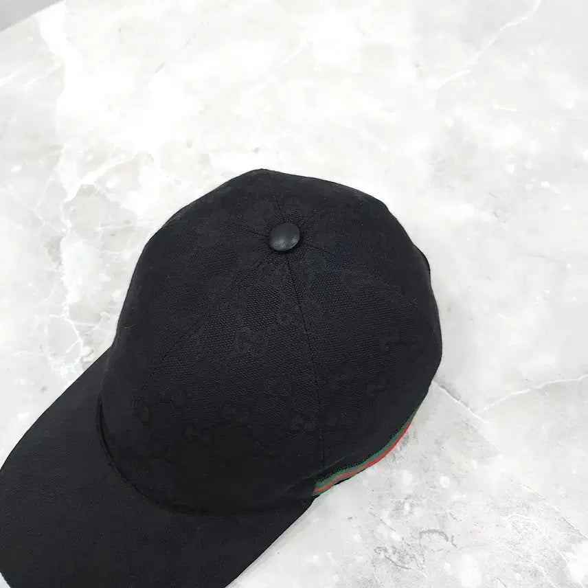 [BUNJANG] Gucci GG Canvas Ball Cap / 구찌 블랙 GG 캔버스 볼캡 M 200035