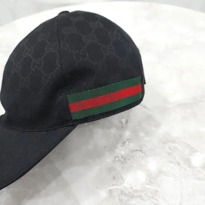 [BUNJANG] Gucci GG Canvas Ball Cap / 구찌 블랙 GG 캔버스 볼캡 M 200035