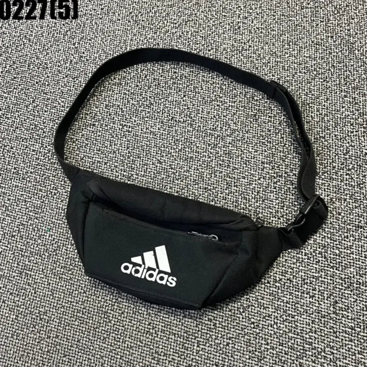 [BUNJANG] Adidas Waist Bag / 아디다스 블랙 웨이스트백 힙색 0227