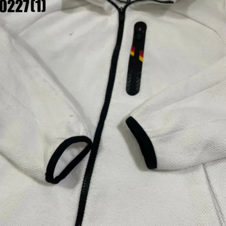 [BUNJANG] Descente Training Zip-Up Jacket (M) / 데상트 트레이닝 상의 집업 자켓 M 95