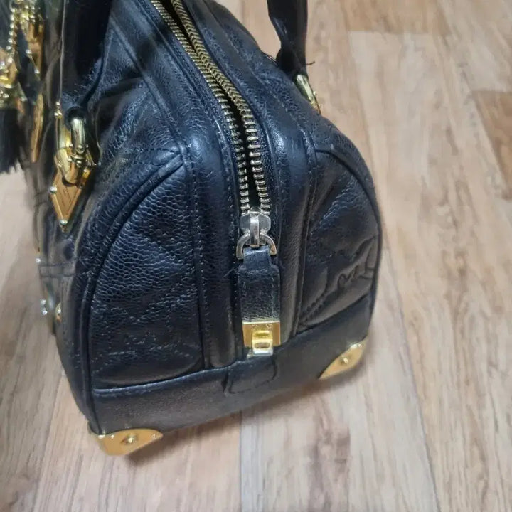 [BUNJANG] Metrocity Quilted Tote Bag - Black / 메트로시티 퀼팅 토트백 블랙