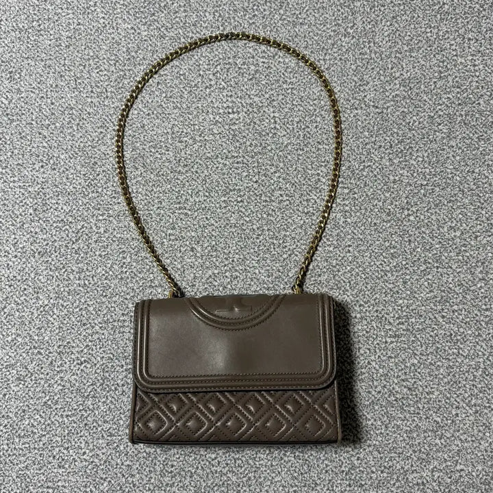 [BUNJANG] Tory Burch Fleming Convertible Shoulder Bag / 토리버치 플레밍 컨버터블 숄더백