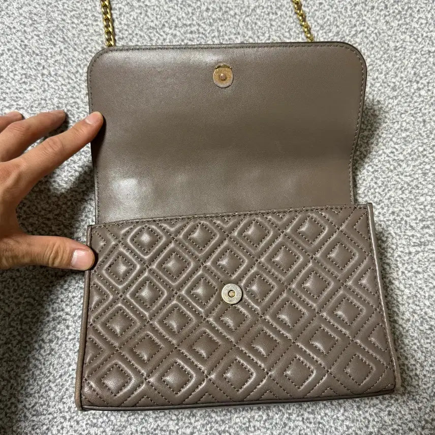 [BUNJANG] Tory Burch Fleming Convertible Shoulder Bag / 토리버치 플레밍 컨버터블 숄더백