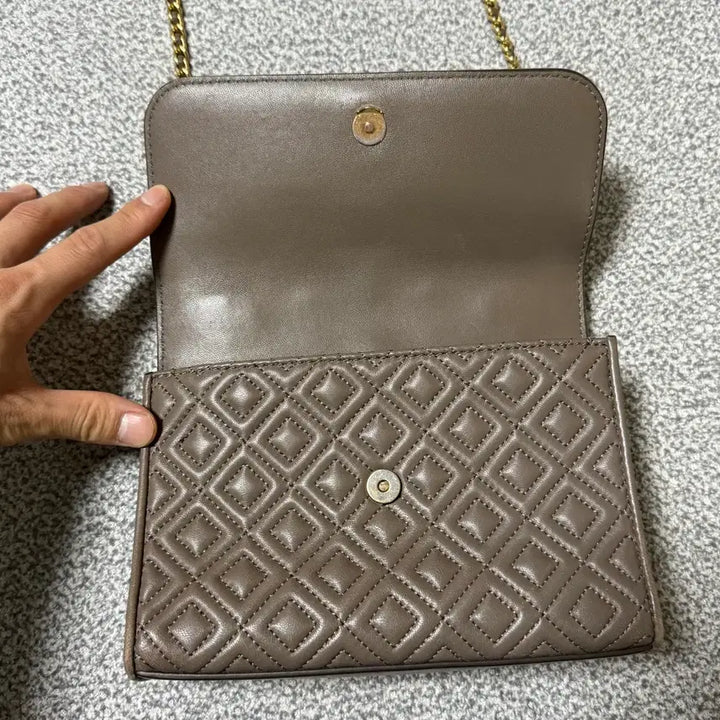 [BUNJANG] Tory Burch Fleming Convertible Shoulder Bag / 토리버치 플레밍 컨버터블 숄더백