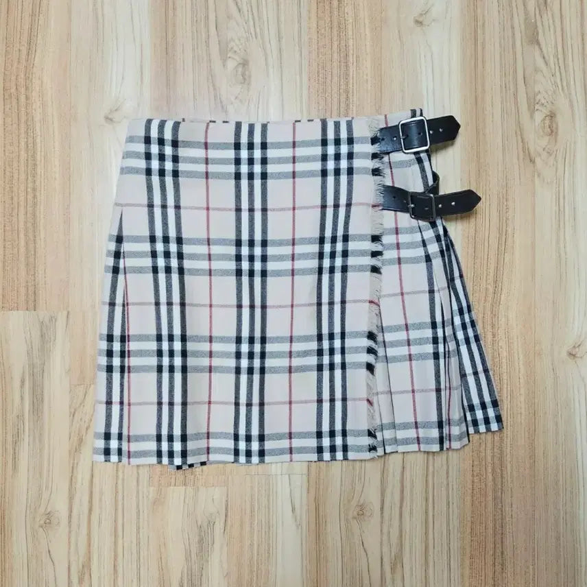[BUNJANG] Burberry Check Nova Wool Skirt / [정품] 버버리 여성 체크노바 울스커트 치마 64 ( ~67까지 착용가능
