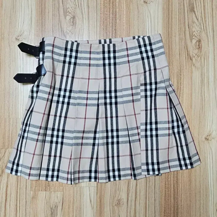 [BUNJANG] Burberry Check Nova Wool Skirt / [정품] 버버리 여성 체크노바 울스커트 치마 64 ( ~67까지 착용가능