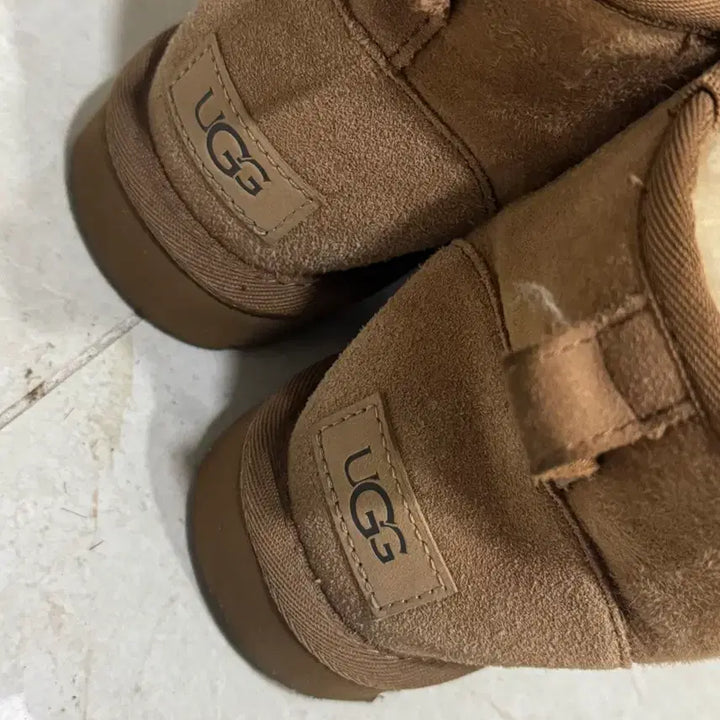 [BUNJANG] UGG Classic Mini Boots / 어그 클래식 미니