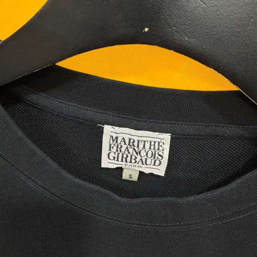 [BUNJANG] Marithe Francois Girbaud Black Crop Sweatshirt S / 마리떼 프랑소와 저버 블랙 크롭맨투맨 S