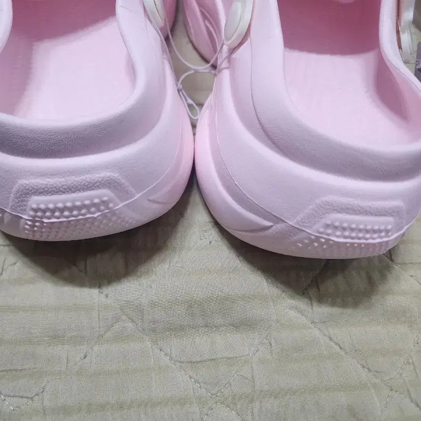 [BUNJANG] My Melody Pink Crocs Sandals / 마이멜로디 샌들 핑크색크록스