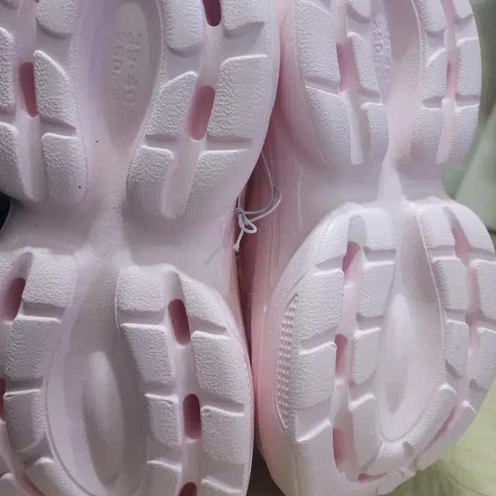 [BUNJANG] My Melody Pink Crocs Sandals / 마이멜로디 샌들 핑크색크록스