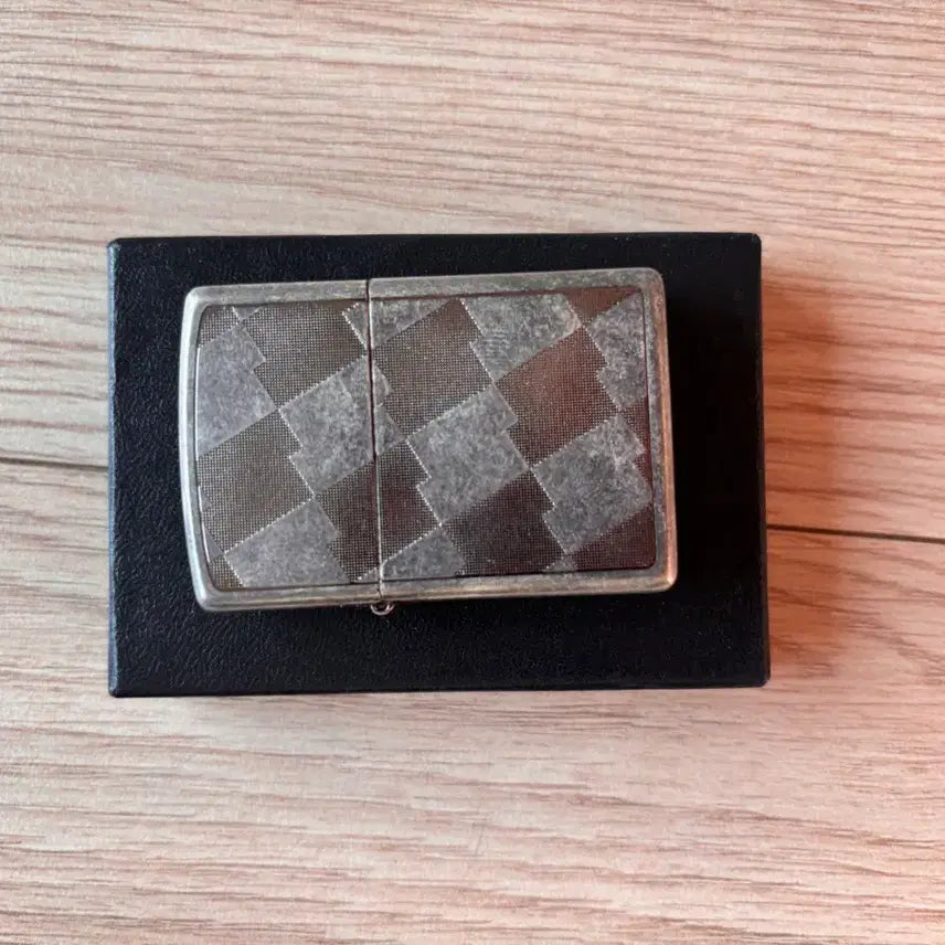 [BUNJANG] ADER Error Zippo Lighter / 아더에러 지포 라이터