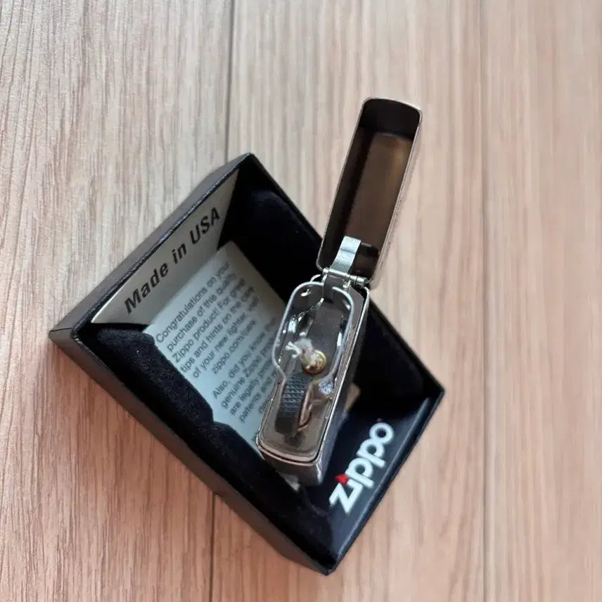 [BUNJANG] ADER Error Zippo Lighter / 아더에러 지포 라이터