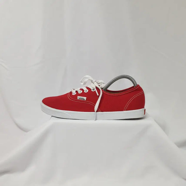 [BUNJANG] Vans Authentic Sneakers Red / 빈티지하서 240 반스 어센틱 스니커즈 레드