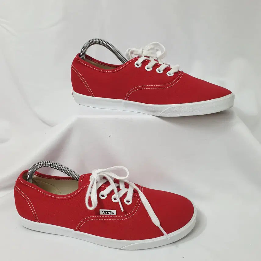 [BUNJANG] Vans Authentic Sneakers Red / 빈티지하서 240 반스 어센틱 스니커즈 레드