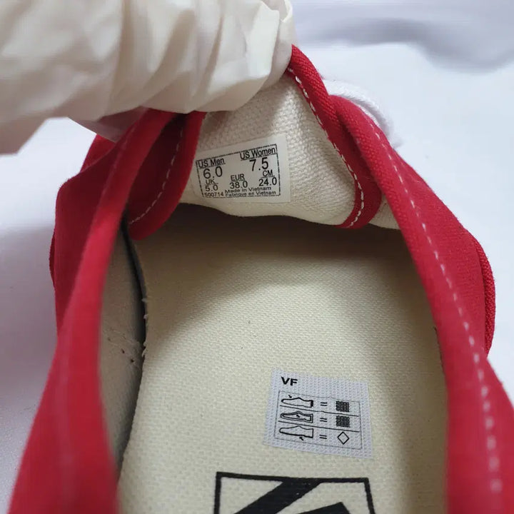 [BUNJANG] Vans Authentic Sneakers Red / 빈티지하서 240 반스 어센틱 스니커즈 레드