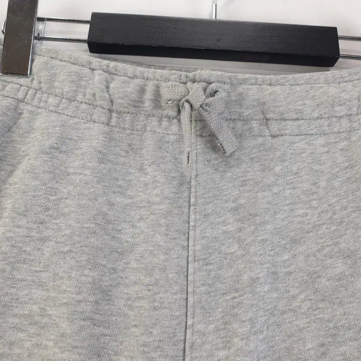 [BUNJANG] Nike Women's 30-inch Gray Training Pants / 나이키 여성30인치 그레이 트레이닝 팬츠 M0997