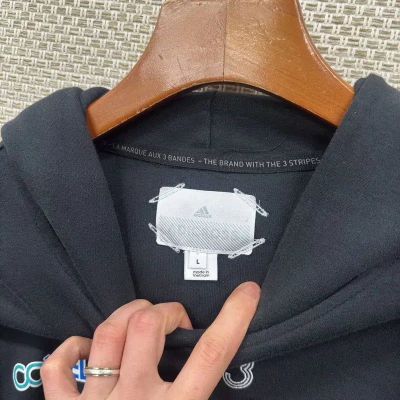 [BUNJANG] 아디다스 삼선로고 후드티 L M12767 / 아디다스 삼선로고 후드티 L M12767