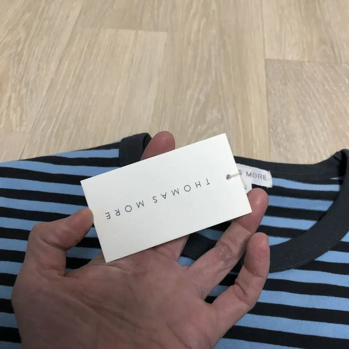 [BUNJANG] THOMAS MORE Chico Striped Tee Blue (Size L) / L) 새상품 토마스 모어 THOMAS MORE 치코 스트라이프 티 블루