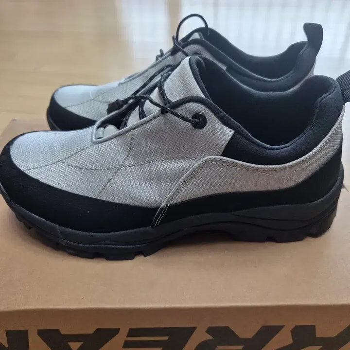 [BUNJANG] Yase Sneakers / 야세 운동화