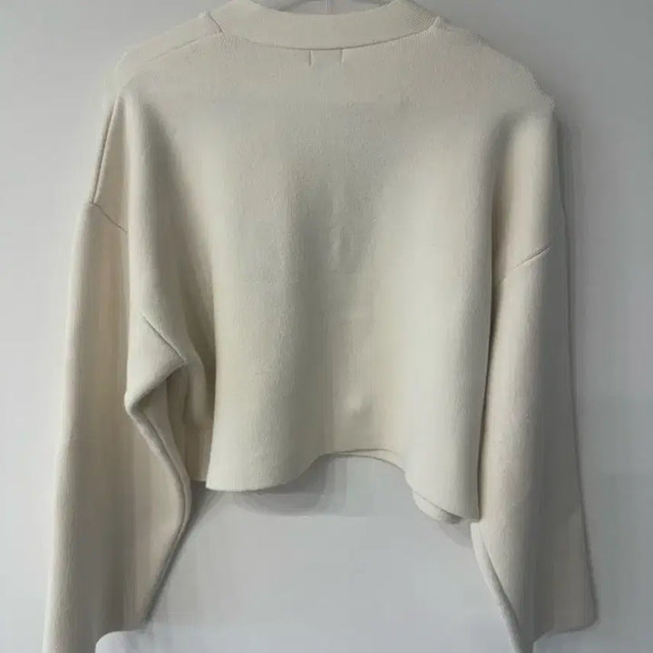[BUNJANG] Sierrly Ivory Cardigan / 시에리지가디건