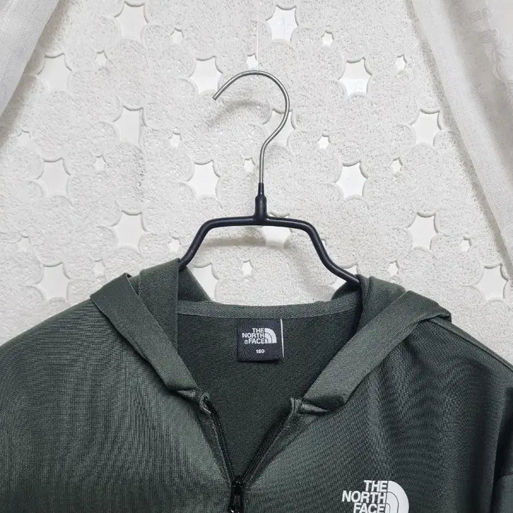 [BUNJANG] The North Face Women's Hoodie Zip-up (Size S) / 노스페이스 저지 후드집업 160사이즈 여성s