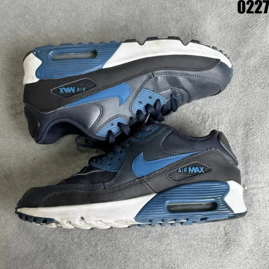 [BUNJANG] Nike Air Max 90 Navy/Blue Sneakers / 나이키 에어맥스90 네이비/블루 운동화