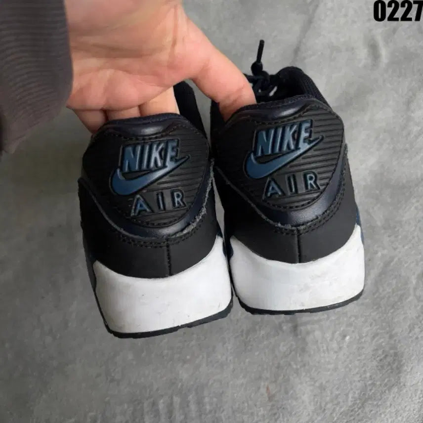 [BUNJANG] Nike Air Max 90 Navy/Blue Sneakers / 나이키 에어맥스90 네이비/블루 운동화