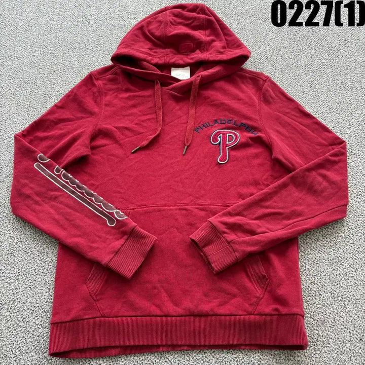 [BUNJANG] MLB Philadelphia Red Baseball Hoodie S / MLB 레드 야구 후드티 S