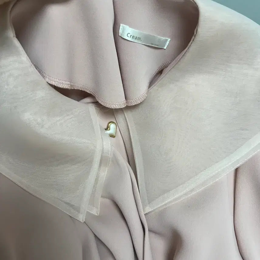 [BUNJANG] Cream Pink Blouse & Likement Brown Pants Set / Cream. 블라우스 + Likement 바지 셋업