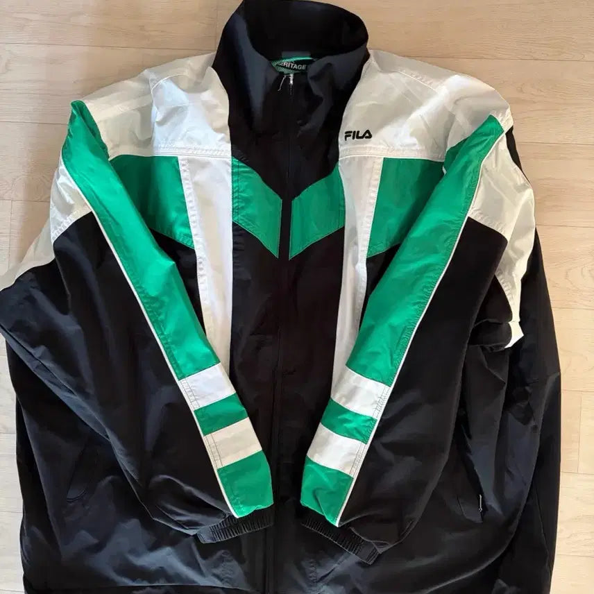 [BUNJANG] Fila Heritage Windbreaker Jacket / 휠라 헤리티지 바람막이