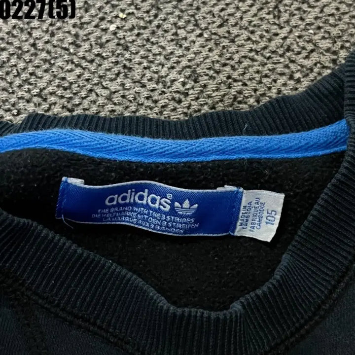 [BUNJANG] Adidas Black Tri-Stripe Sweatshirt 105 / 아디다스 블랙 삼선 맨투맨 티셔츠105 0227