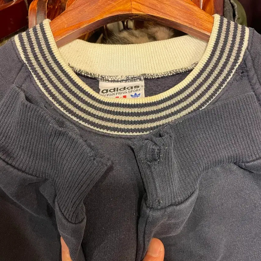 [BUNJANG] Adidas 90s Sweatshirt / 90s 아디다스 맨투맨