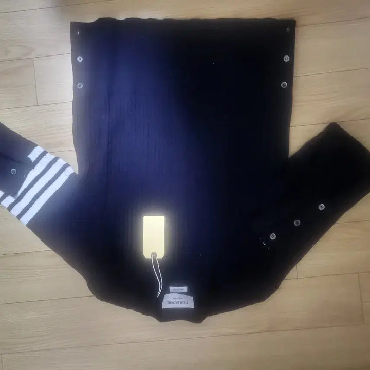 [BUNJANG] Thom Browne Cable Knit Sweater / 톰브라운 블랙 케이블 니트 새상품 팝니다