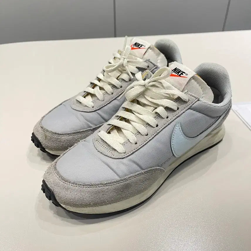 [BUNJANG] Nike Daybreak Sky Blue Sneakers / 나이키 데이브레이크 하늘색