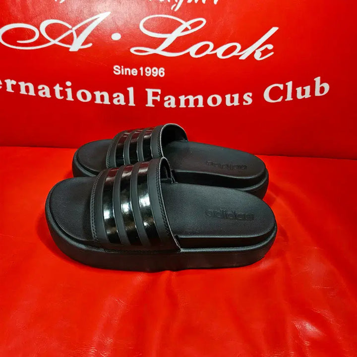 [BUNJANG] Adidas Adilette Platform Black Slippers / (거의새거)아디다스 아딜렛 플렛폼 통굽 슬리퍼