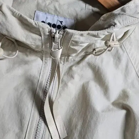 [BUNJANG] Diadora Men's Windbreaker Jacket / 정품 디아도라 봄 남자 바람막이(넉넉95) 구입가15만원