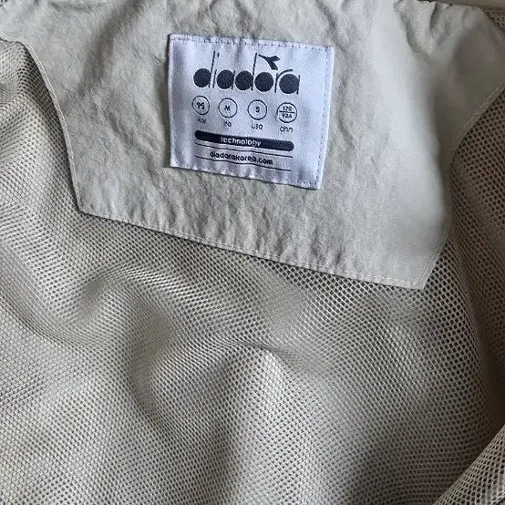 [BUNJANG] Diadora Men's Windbreaker Jacket / 정품 디아도라 봄 남자 바람막이(넉넉95) 구입가15만원