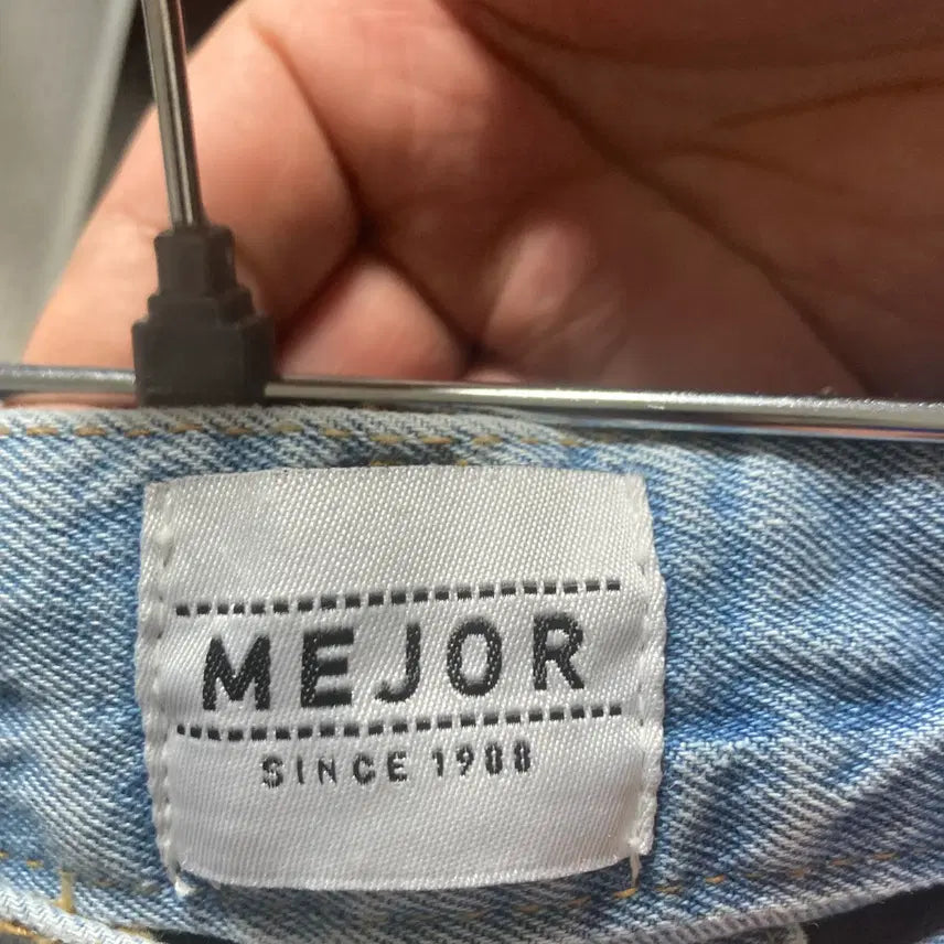 [BUNJANG] MEJOR Women's Ripped Jeans L / MEJOR 여성찢청바지L 호호상점