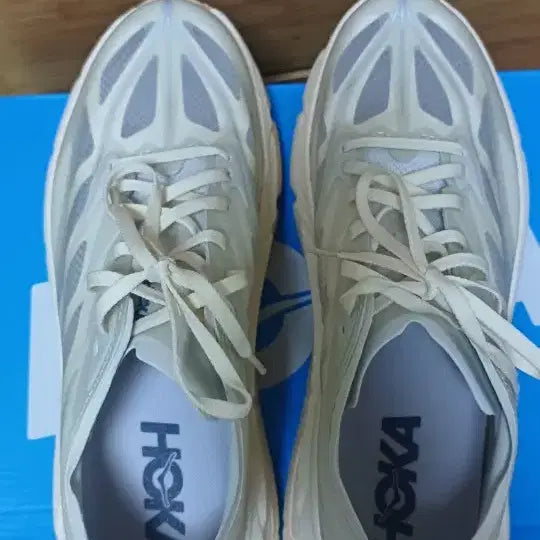 [SOLD OUT] 호카 마파테4