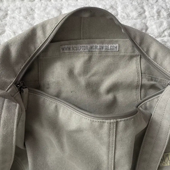 [BUNJANG] SCULPTOR Canvas Duffel Bag - Pale Gray / SCULPTOR 스컬프터 캔버스 더플백 페일 그레이