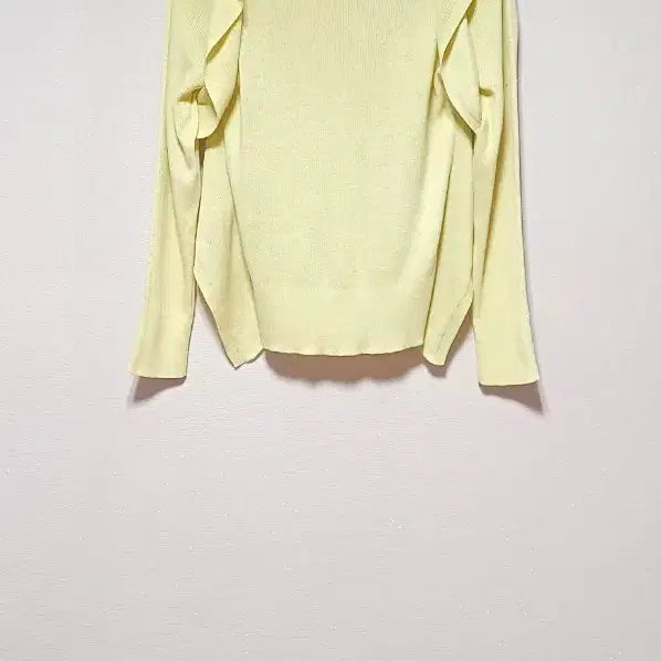 [BUNJANG] TIME Lime Yellow V-Neck Knit Top / TIME 타임 라임옐로우 브이넥 니트 55~날씬66