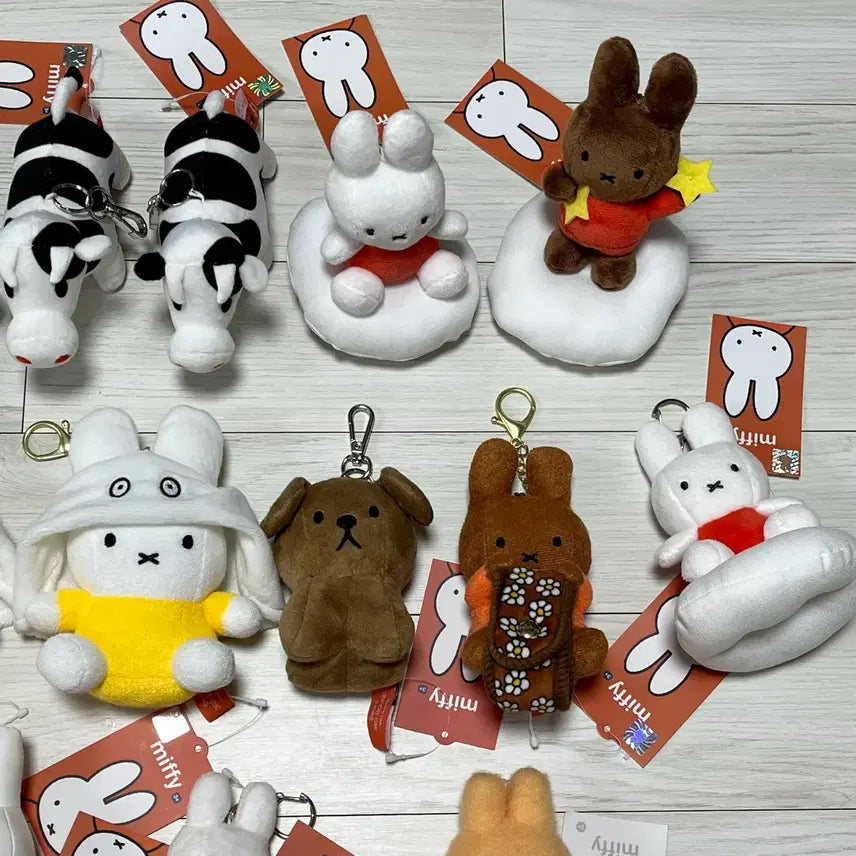 [BUNJANG] Miffy & Melanie Doll Keyring / 미피 & 태닝미피(멜라니) 인형 키링 무조건 개당 5300원에 판매해용