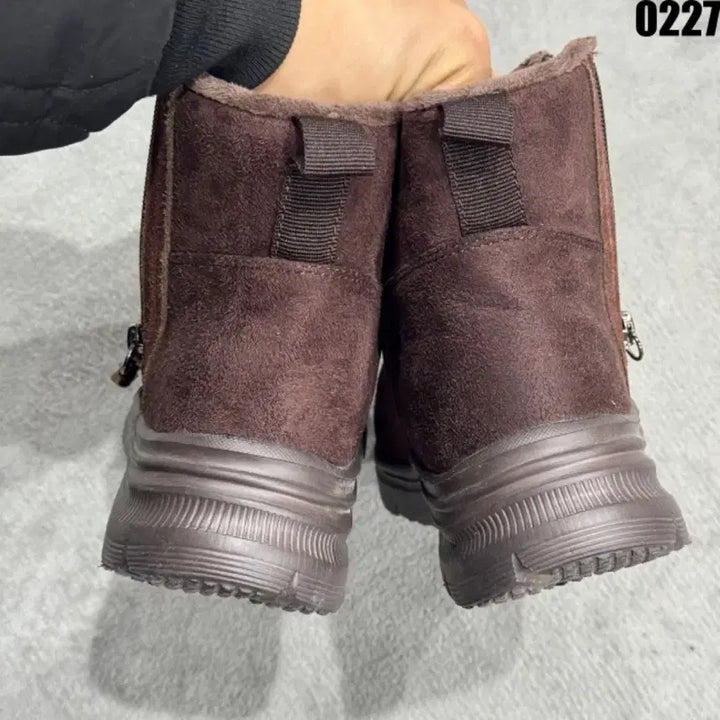 [BUNJANG] Pony Suede Brown Ankle Boots / 포니 스웨이드 브라운 앵클 부츠