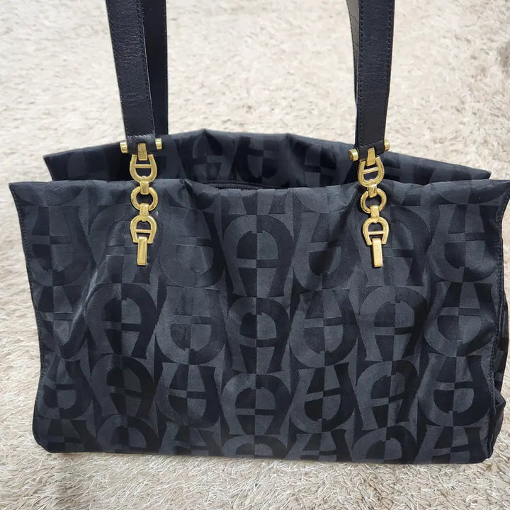 [BUNJANG] Aigner Long Handle Shoulder Bag / (빈티지박스) 아이그너 정품 여성 롱핸들 숄더백