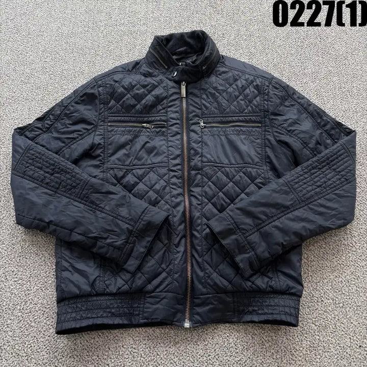[BUNJANG] Calvin Klein Quilted Black Jacket (Men's) / 캘빈클라인 블랙 퀄팅 남성 자켓 M