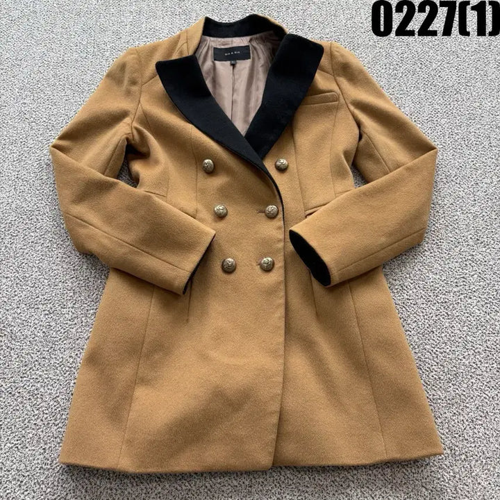 [BUNJANG] 온앤온 캐멜 더블 버튼 코트 XS / 온앤온 캐멜 더블 버튼 코트 XS