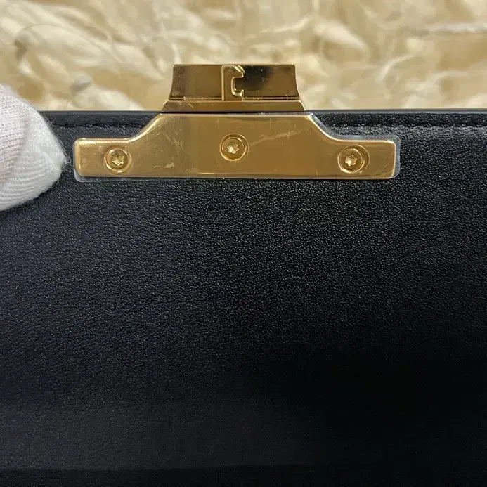 [BUNJANG] Celine Claude Shoulder Bag / [미사용새상품] 셀린느 클로드 숄더백 급처합니다