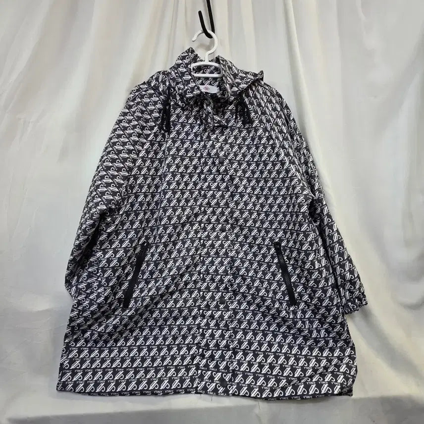 [BUNJANG] Patterned Women's Windbreaker Jacket / 패턴여성 봄가을 바람막이 점퍼100~105